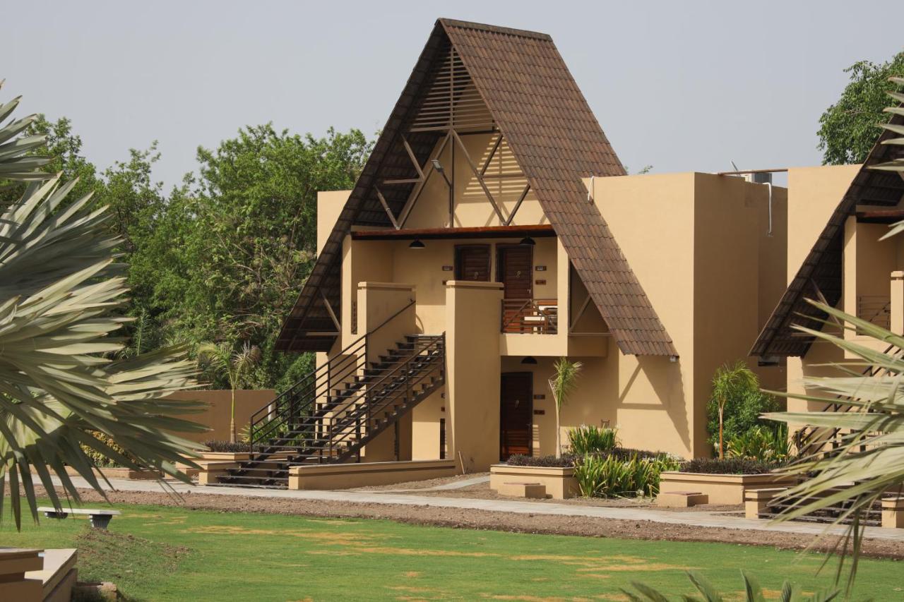 Jagira Ananta Elite , Sasan Gir Hotel Chitrod Exterior photo